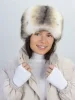 Бежево-коричневый